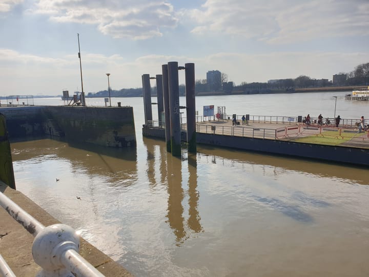 Spuren der Red Star Line in Antwerpen